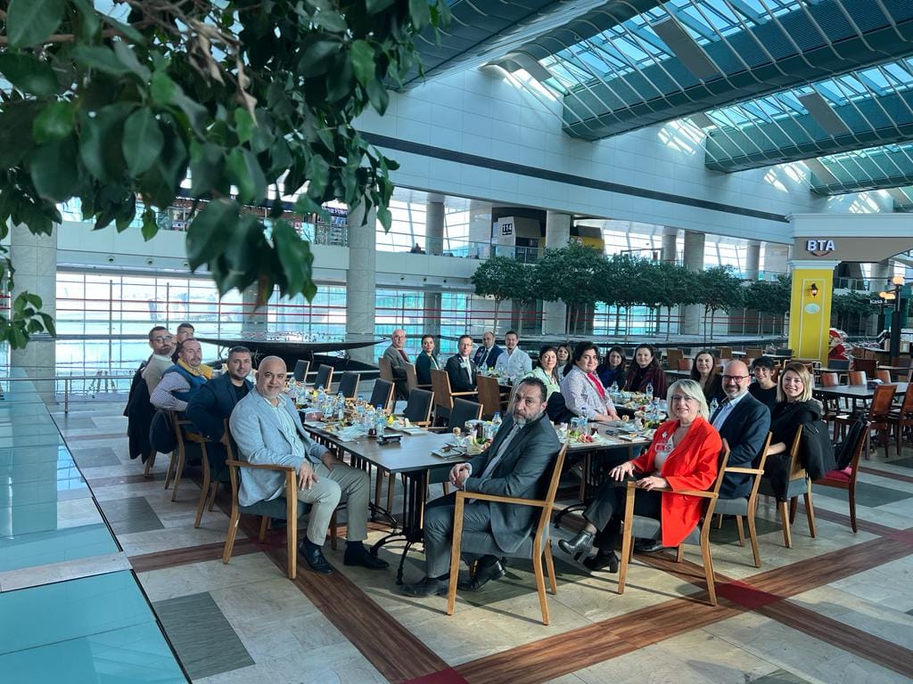 2d29ae8f-753c-424c-b43d-defd7effb33f-Original (1) 2d29ae8f-753c-424c-b43d-defd7effb33f-Original (1)